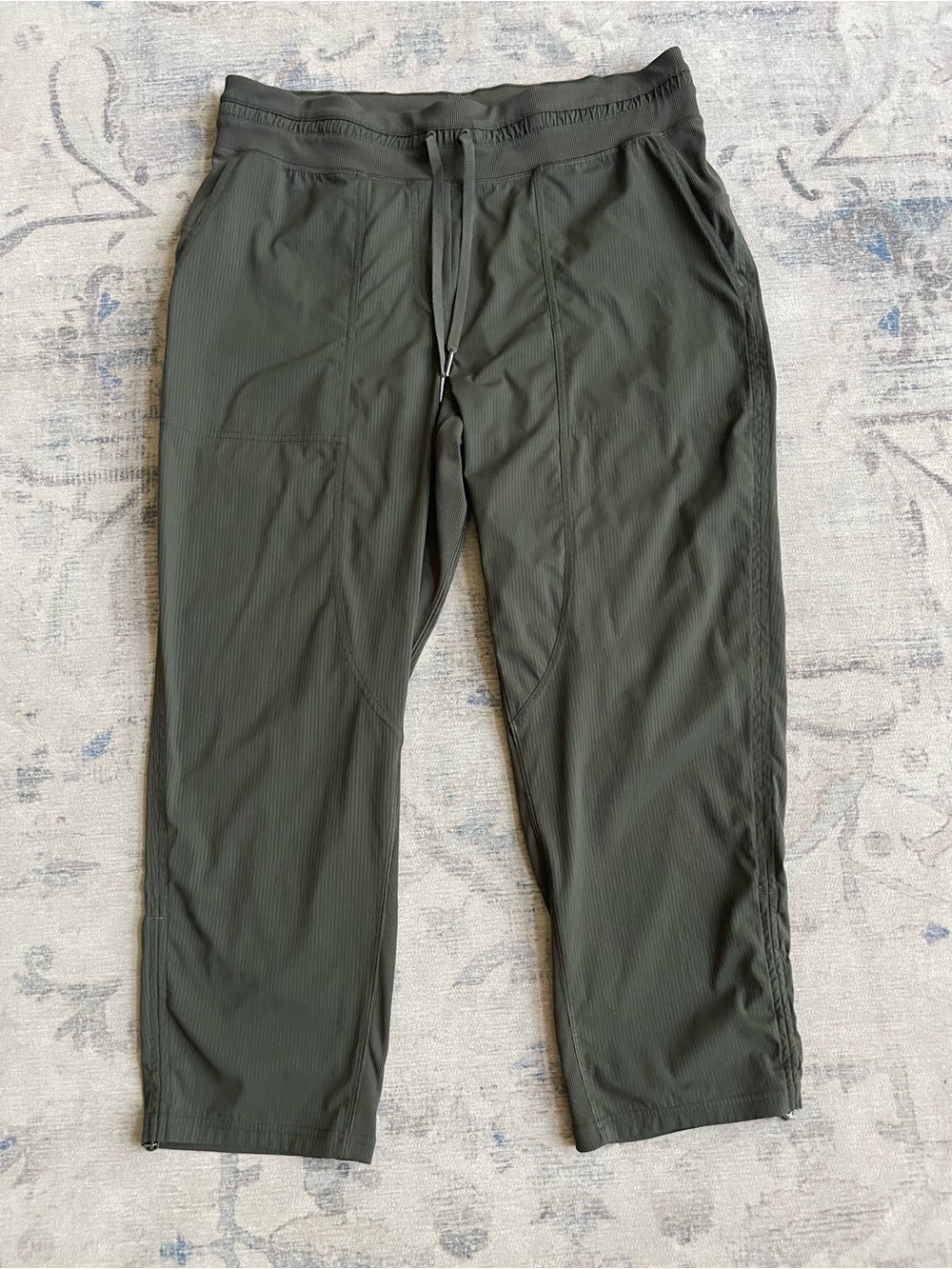 Lululemon Dance Studio Mid-Rise Cropped Pants Dark Olive Size 12